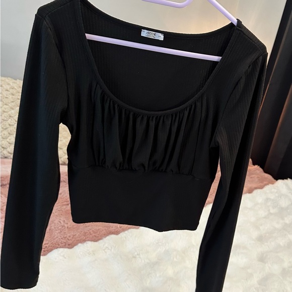 Ardene Black Ruched Long Sleeve Top - Picture 6 of 6